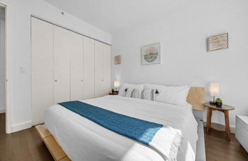 FiDi 1 BR w Work Setup by Anyplace - 11687 - Foto 20