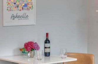 Brand New Modern Asheville Escape - Foto 15