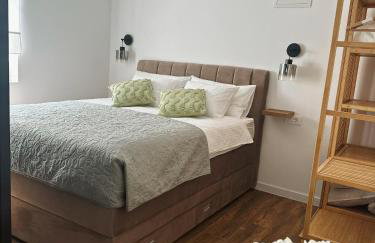 C Residence - Photo 15