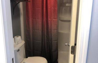 Hockey Themed Room with Wooded Trails - Foto 6