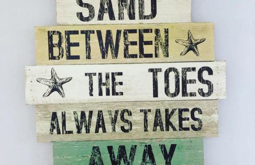 Bay View Bungalow Benllech, 5 Min Walk from Beach - Foto 6