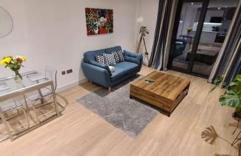 Beautiful 1 Bedroom Apartment with parking in Gloucester Docks - Foto 35
