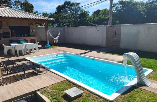 Chalé da Márcia com Piscina e Churrasqueira Privativos - Foto 2