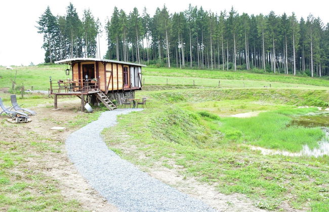Cozy Mobile Home in Vresse-sur-semois With Terrace - Foto 23