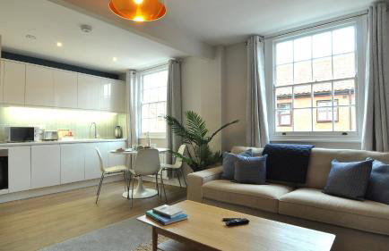 Trident Court Apartments - Photo 14