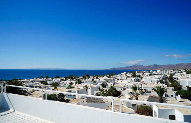 Apartamentos Plaza Azul - Photo 42