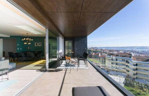 Luxury 4 bedr Flat w/ PANORAMIC Views & Pool!! - Foto 32