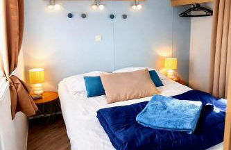 Mobilhome 2ch récent et climatisé-terrasse fermée-jardin sans vis à vis-camping 4 étoiles Les Charmettes - Foto 7