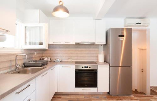 Bill & Eva's precious jewel - Photo 3