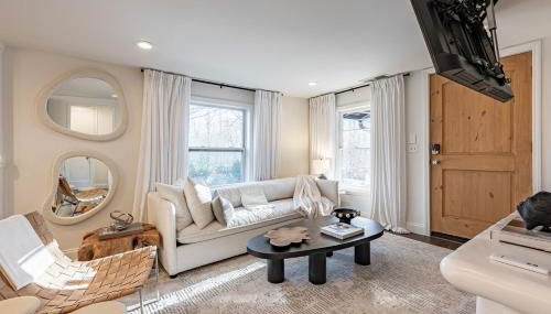 Boutique Farmhouse at Montaluce Winery-Weddings-Nature-Hiking-Fast WIFI-Easy Parking - Foto 3