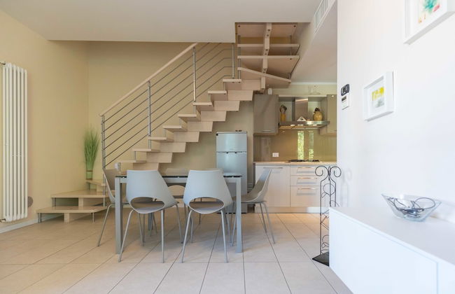 Tasso Apartments - Photo 13