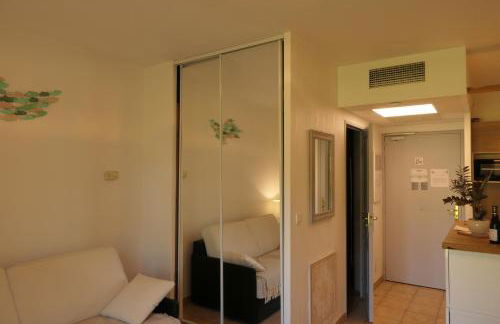 Studio meublé face au golf - Foto 4