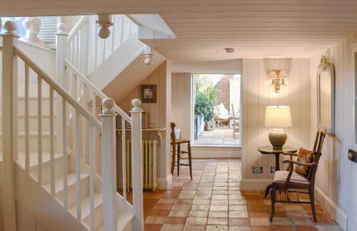 Swallows Nest - Photo 12