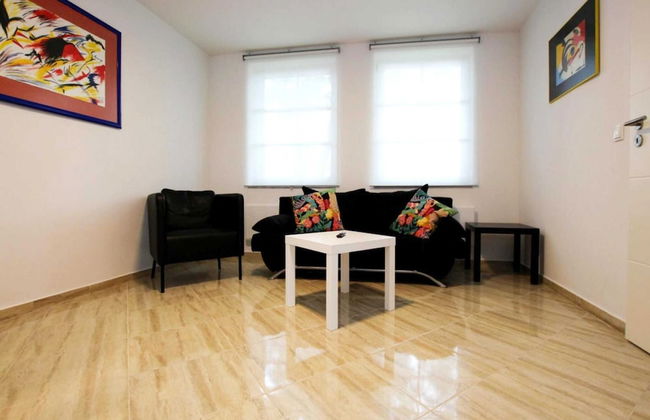 Terraced House by Gardersee Lake, Germany - Photo 12