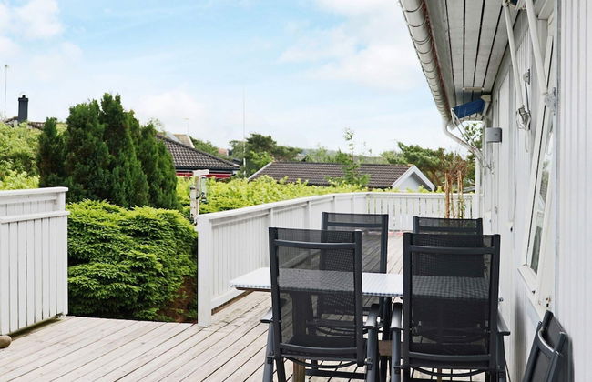 4 Star Holiday Home in Frillesas - Foto 14