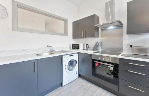 Modern 1 Bed Budget Apartment in Dudley with Wifi - Foto 9