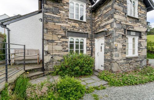 Heather Cottage - Photo 1