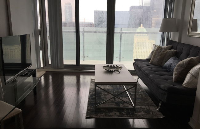 TO Stays - York and Lakeshore - Foto 46