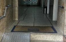 Loft novo, bem localizado, decorado em alto padrão - Foto 7