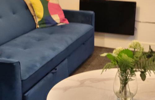 Affordable Serviced Apartment Perfect for Contractors in PE1 Short & Long Term Stays - Free WIFI - Free Parking - With Sofa Bed - Full Kitchen - Foto 20