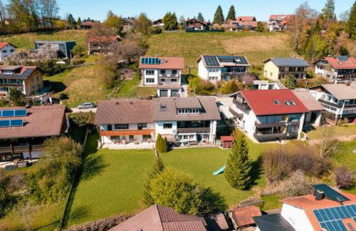 FeWo Armonie im Allgäu - Tischfußball & Dart, großer Südbalkon, gratis Erlebnisse mit Königscard - Foto 41