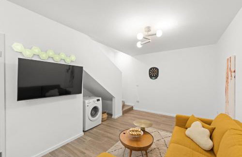 "CASA BELLA VITA" with large SPA and counter-current swimming near the beach! - Foto 29