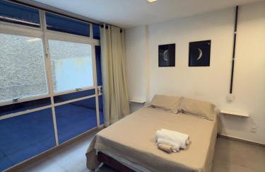 05 - ESTÚDIO LINDO na Savassi com Área privativa, Máquina de lavar, Cozinha completa, TV, Vaga de garagem - Foto 26