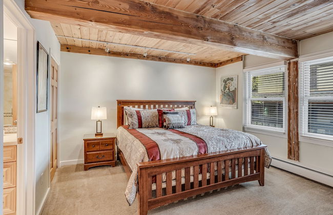 Laurelwood Condominiums - Foto 68