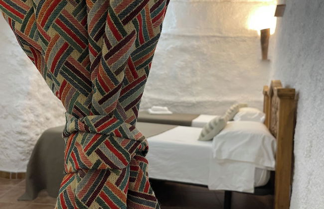 Cuevas El Atochal Orígenes - Foto 33