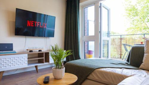 Balcony View, Fitzroy Court, 2 Bed Apartment, 2 Bathroom - High Wycombe - Foto 2