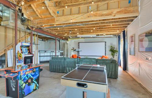 Centrally Located 5BD - Games, BBQ & Firepit Patio - Foto 49