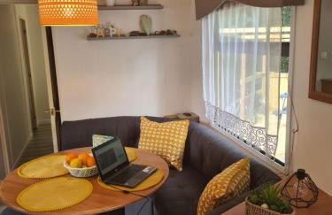 Unique Caravan with Outdoor Space - Foto 31