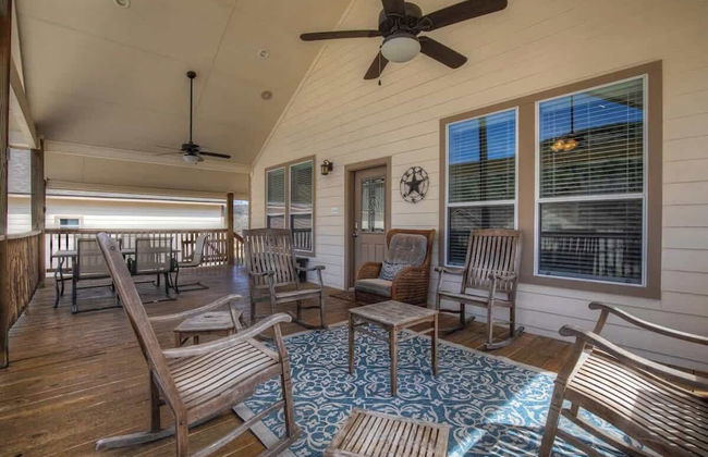 Let's Go Tubing! Awesome House-next to River! - Foto 30