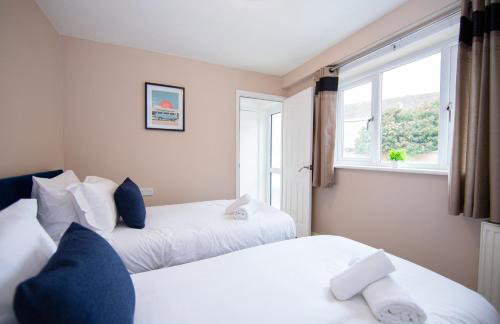 Stylish central location 3 bedroom house - Photo 23