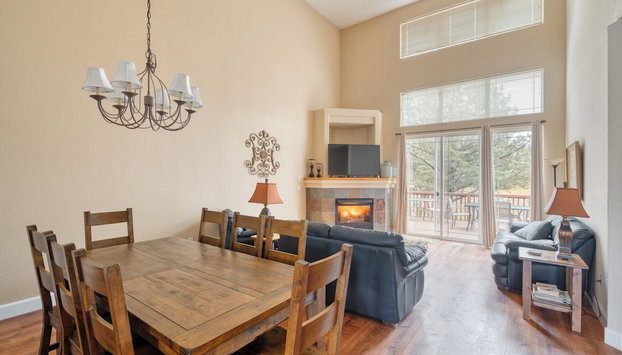 Hot-Tub - 4BDR - Located in Eagle Crest Resort - Foto 2, Imagem principal