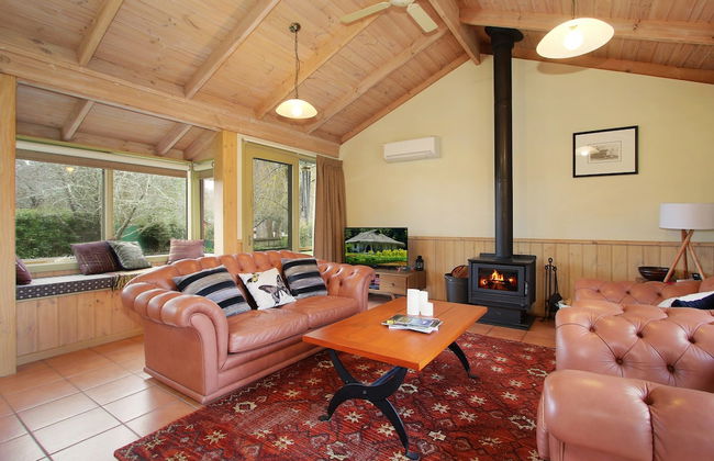 R & R in Bright - Short walk to town - Foto 9