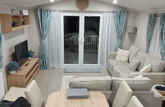 Impeccable 3-bed Caravan in Clacton-on-sea - Foto 19