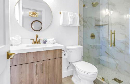 The Village Breeze II - White-sand, Pool, Beaches, Daiquiris, Seafood! - Foto 23