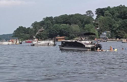 Falcon's Nest, Lakefront at Byram Cove, Hopatcong - Foto 39