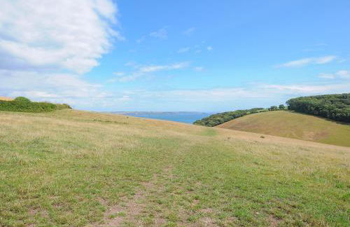 Midway Lodge - Photo 25