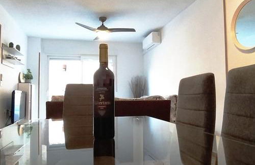 Apartamento a 3 min de la playa con aire acondicionado y parking - Photo 15