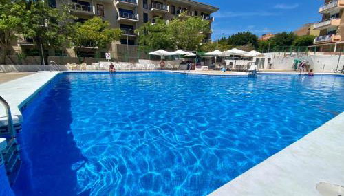 2 Bedrooms and 2 Bathrooms with Sea View at Piscis Benalmadena Arroyo - Foto 2