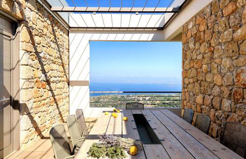 Euphoria Suites - Photo 34