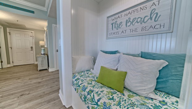 Oceanfront Retreat with Panoramic Views - 0301 condo - Foto 5, Habitación