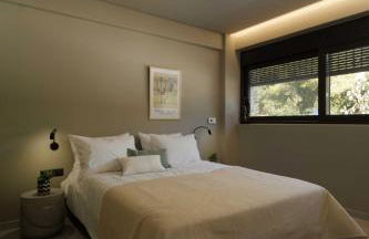 Sunshine Suite by Athens Riviera Suites - Photo 8