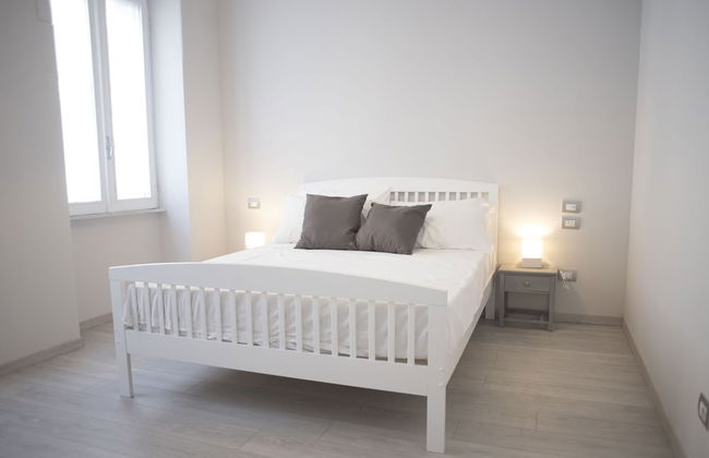 Winkler Suites - Photo 13