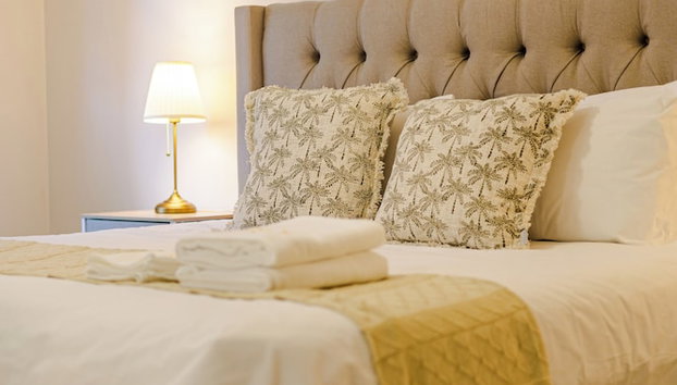 StayAU 4BR Lakeside Retreat in Seabrook - Foto 4, Habitación