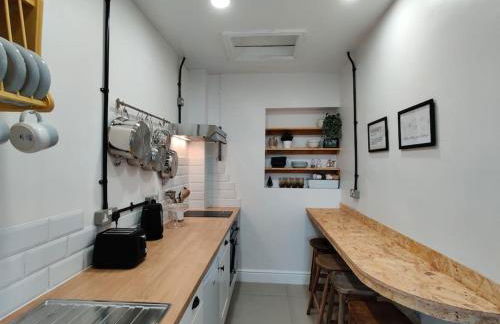 Bethel Nook, a cosy stay in the Welsh Valleys - Photo 17