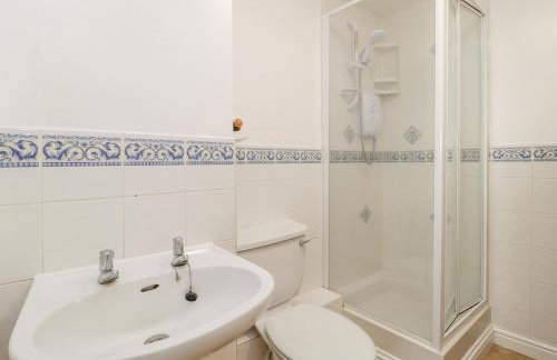 14 Lyme Mews - Photo 24