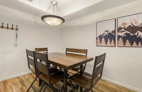 2 Miles to Palisades Ski Resort w Free Shuttle! - Foto 11